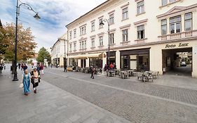City Spirit Studio - Piata Mare & Balcescu View